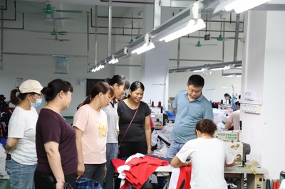 “點對點”送工服務，為來賓易地搬遷群眾鋪就就業增收路